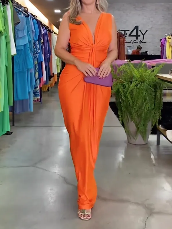 Solid Color V-back Sleeveless V-neck Maxi Dresses
