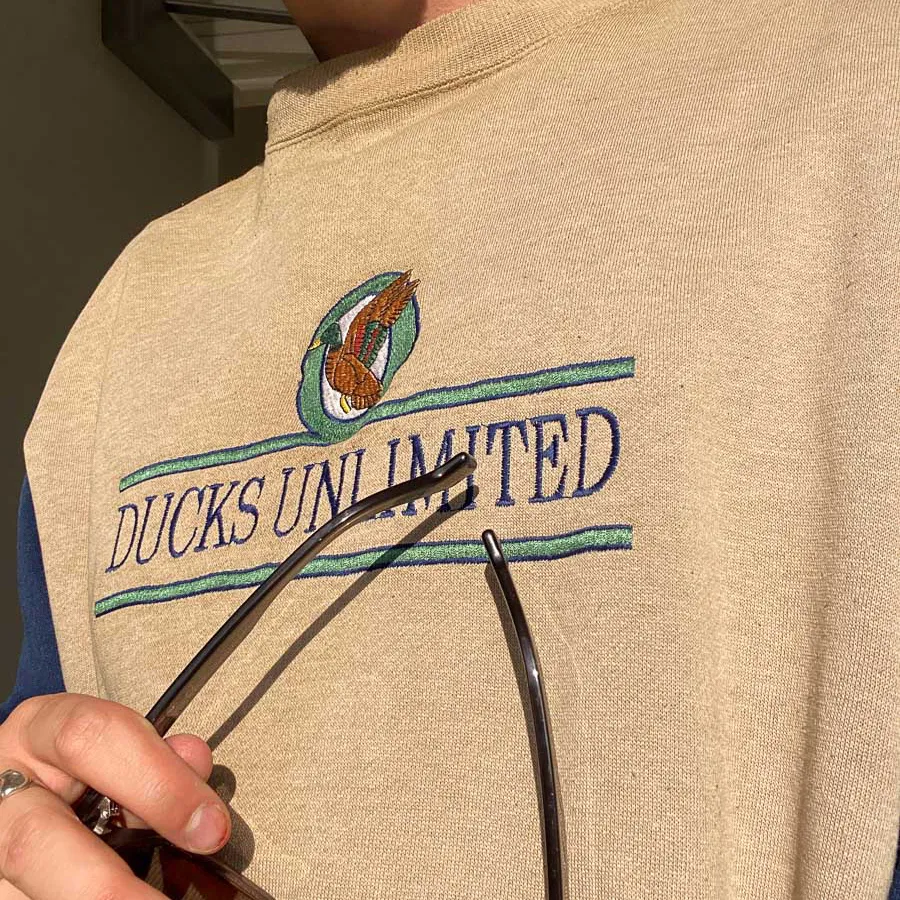 Vintage Mighty Ducks Unlimited Embroidered Hockey Sweatshirt